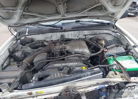 2004 Toyota Tacoma Prerunner V6 from USA, damaged, VIN 5TESN92N04Z439230